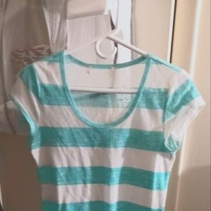 Short sleeve blue and white stripe shirt